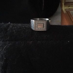 Men’s platinum ring with cubic zirconium chips